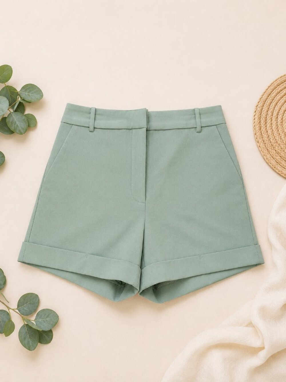 OVI Soft Sage Green Dressy Shorts Sz L